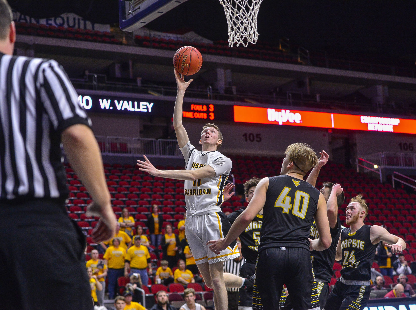 State Finals Bishop Garrigan 21